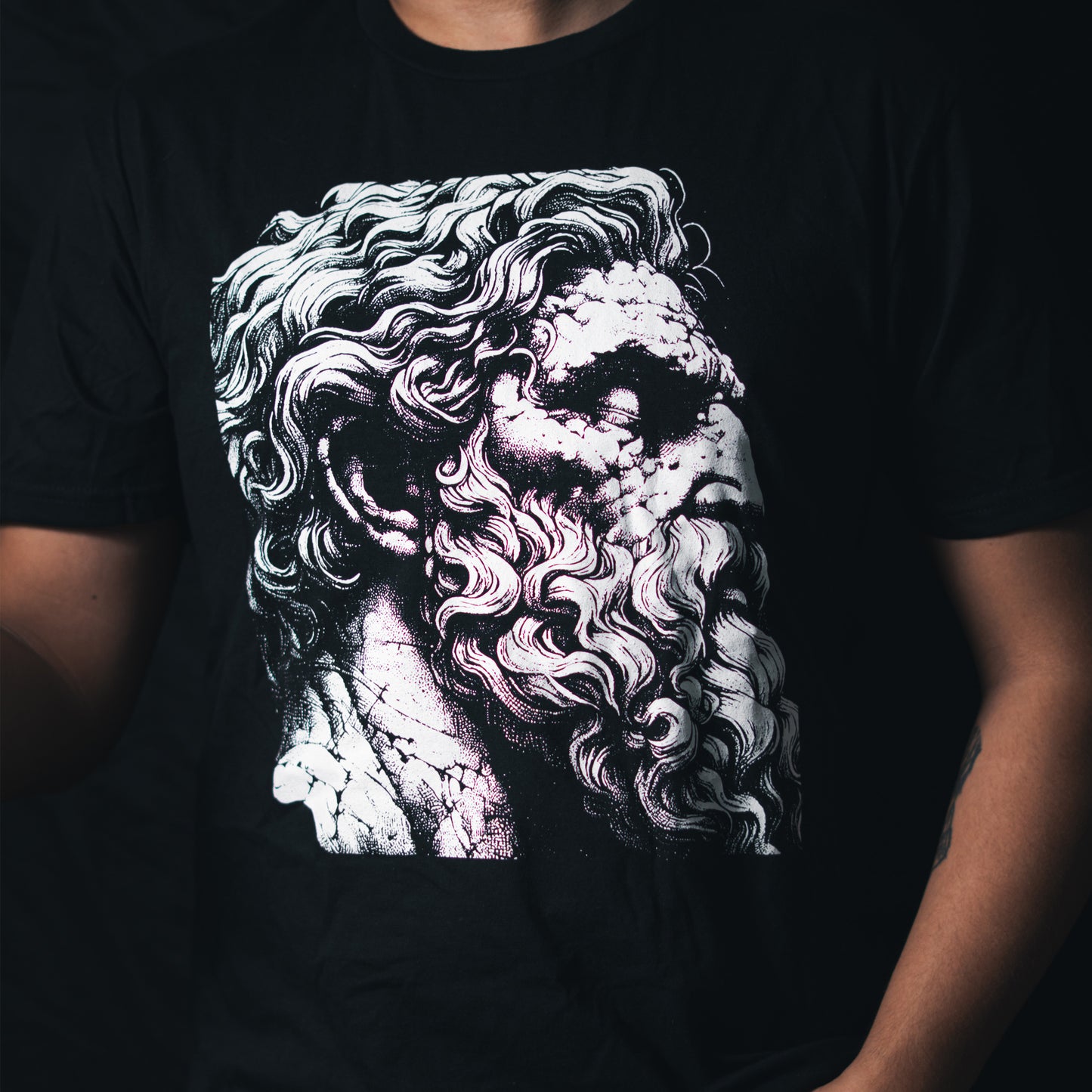 Fallen Titan Greek Statue T-Shirt: Mythology Inspired Streetwear Tee