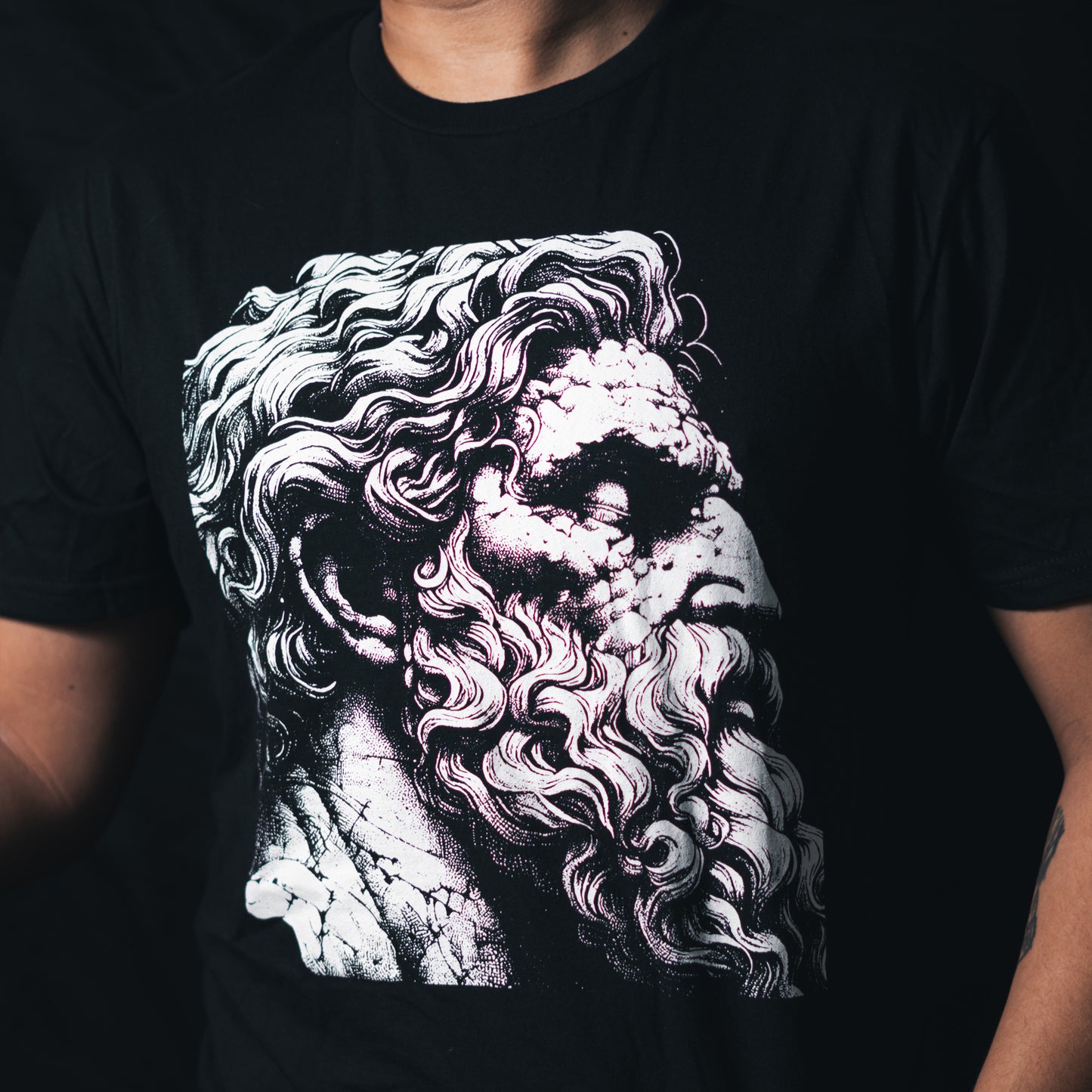 Fallen Titan Greek Statue T-Shirt: Mythology Inspired Streetwear Tee